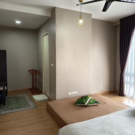 Pinevalley Homestay Putrajaya Presint 12 エクステリア 写真